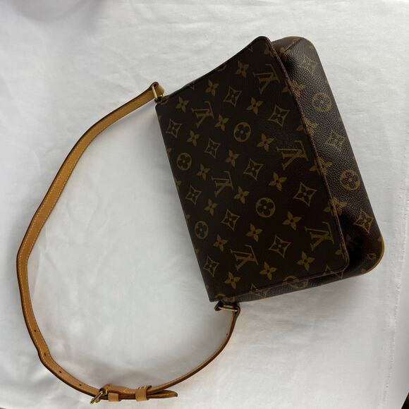 LOUIS VUITTON Musette Tango Adjustable Shoulder Strap Monogram Canvas W/COA - Picture 12 of 16